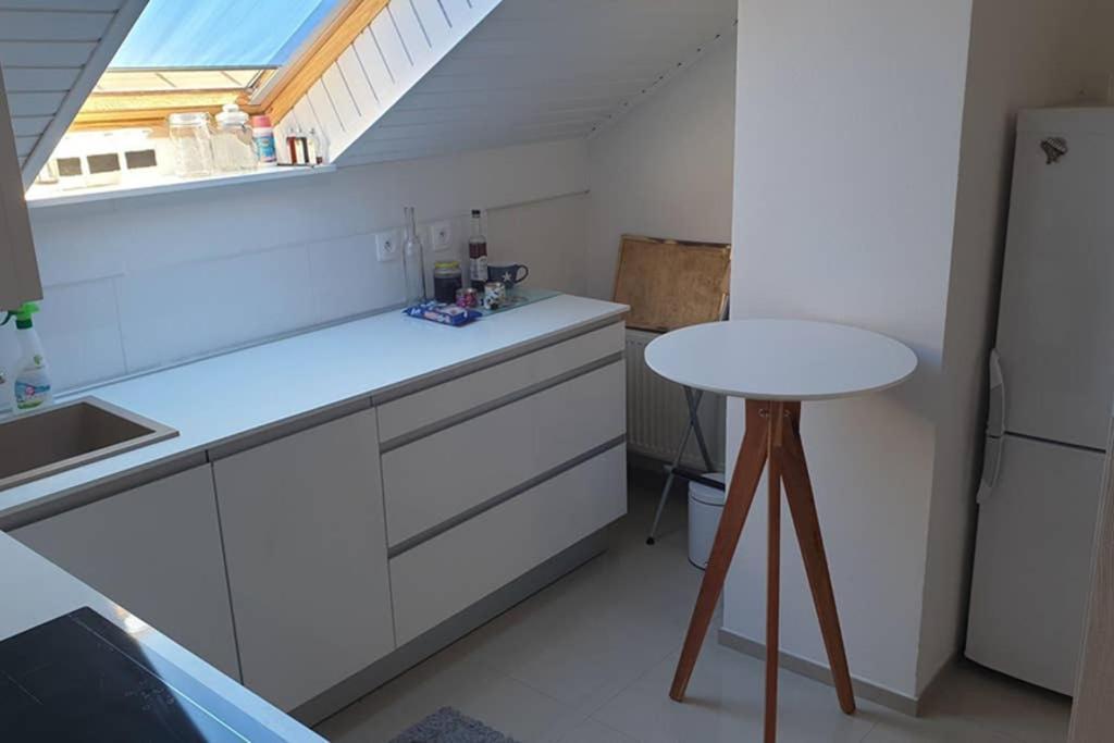 Utulny Apartman Kmetova Кошице Екстериор снимка